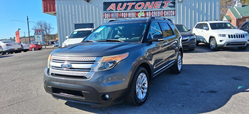 2015 Ford Explorer XLT's photo
