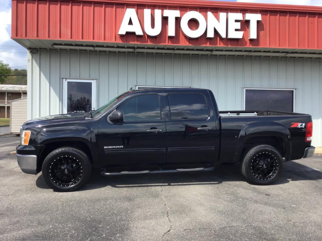 2011 GMC Sierra 4WD Crew Cab SLE SWB's photo