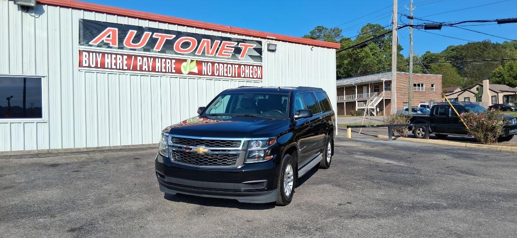 2015 Chevrolet Suburban LT's photo