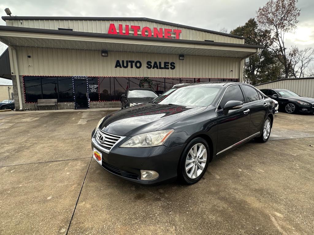 2011 Lexus ES 350's photo
