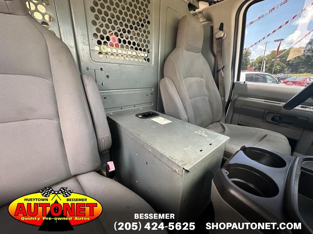 2010 Ford E-Series Econoline Van Commercial - Photo 12