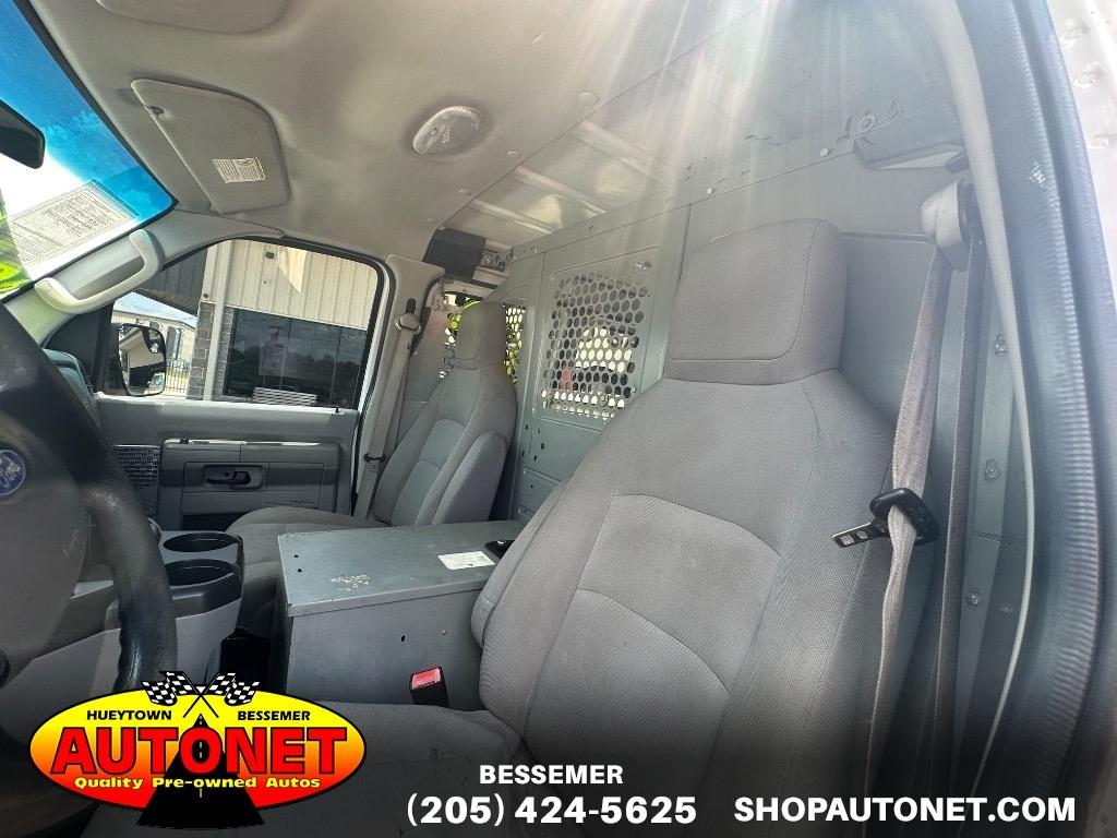 2010 Ford E-Series Econoline Van Commercial - Photo 41