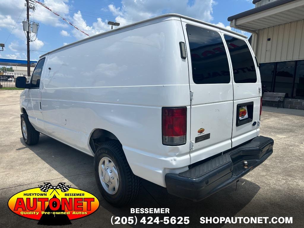 2010 Ford E-Series Econoline Van Commercial - Photo 9