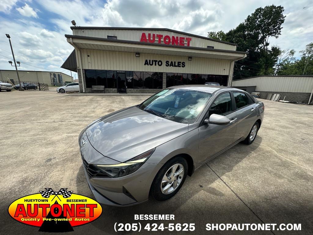 2022 Hyundai Elantra 2.0 SE IVT SULEV's photo